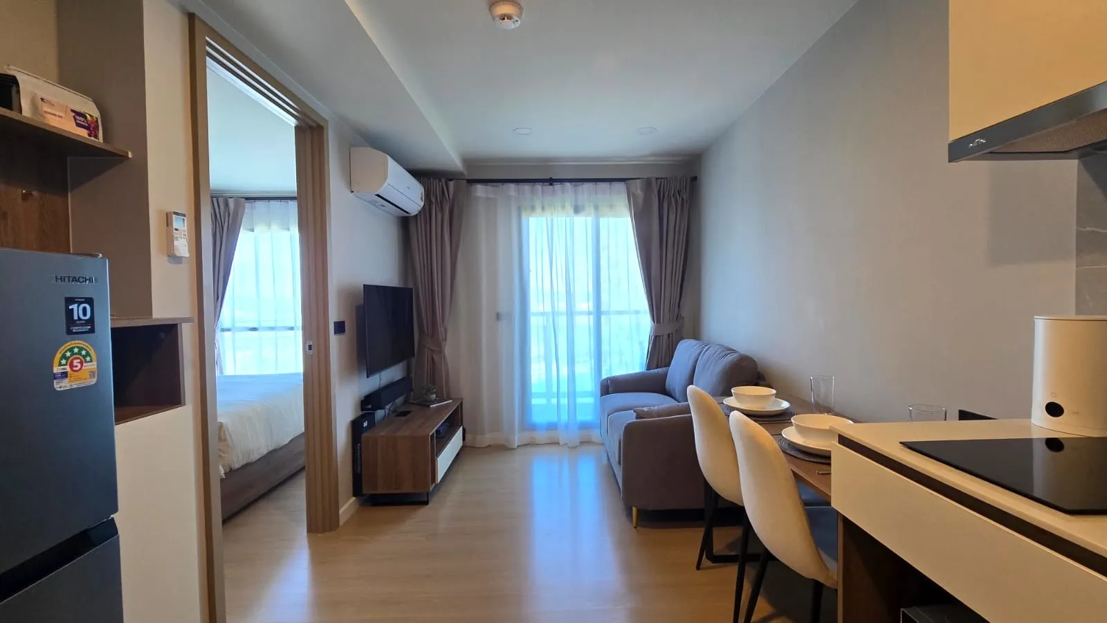 Property image - full photo 11