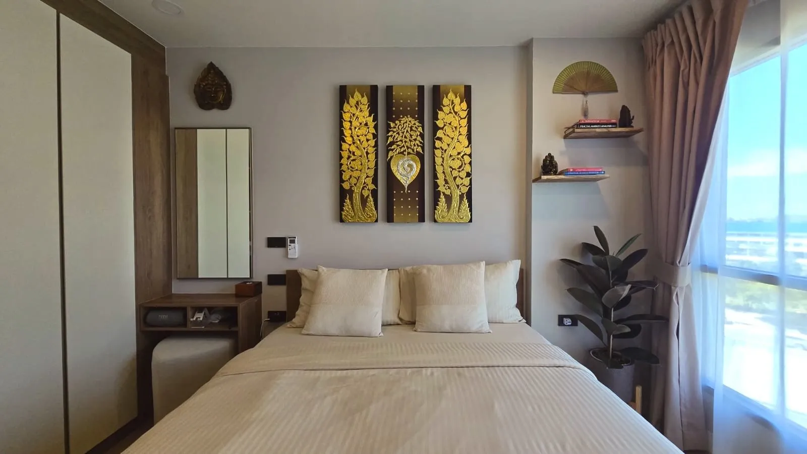 Property image - full photo 13