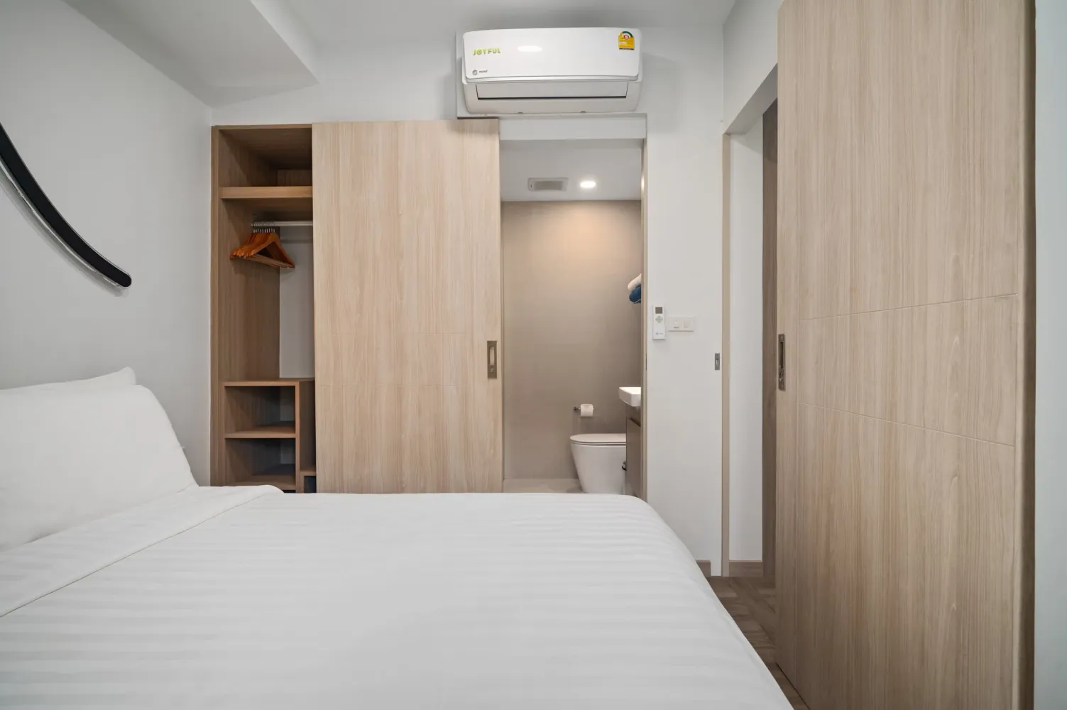 Property image - full photo 9