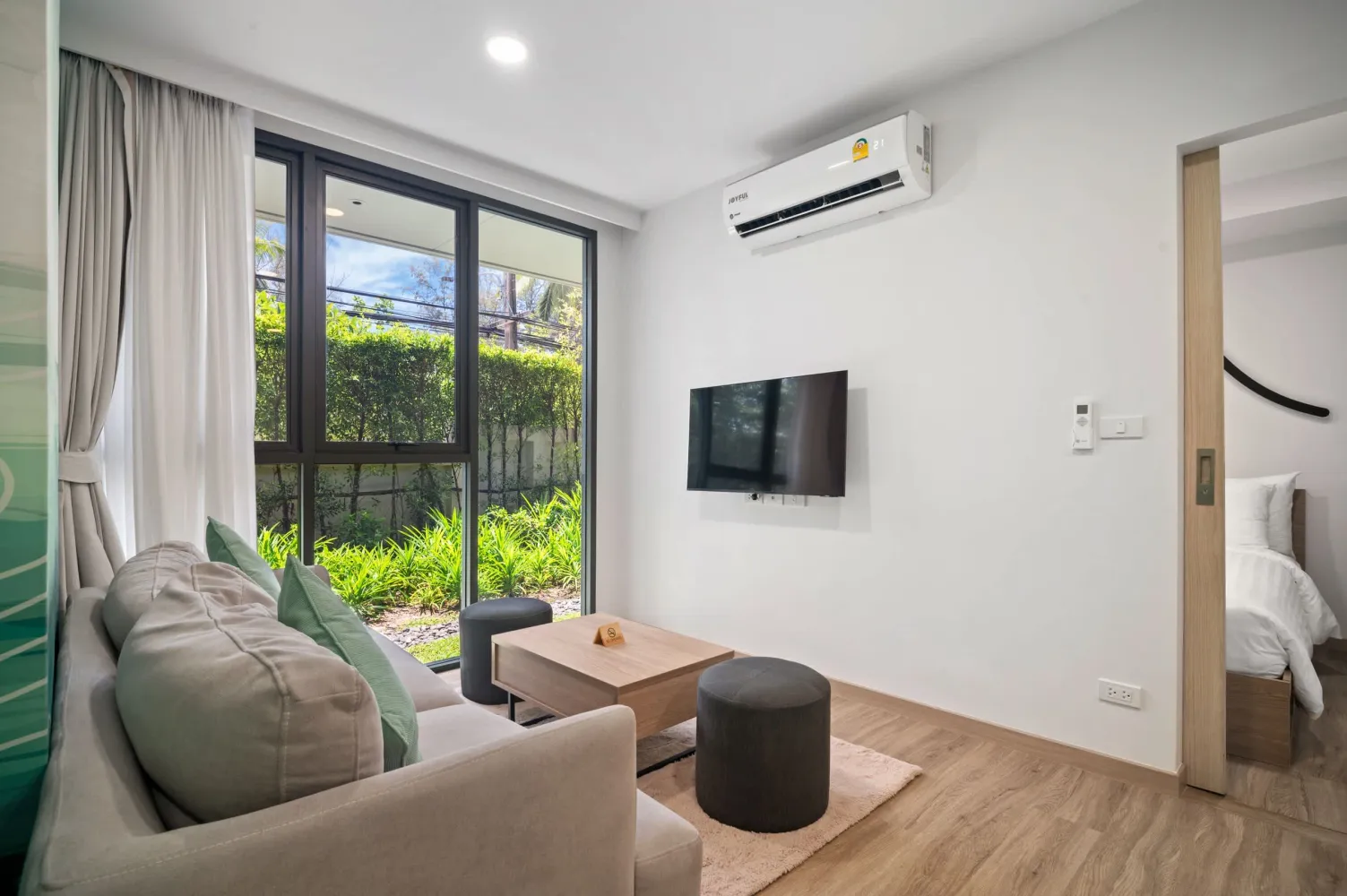Property image - full photo 6