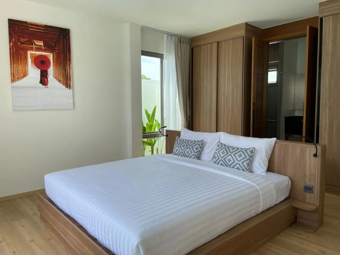 Property image - full photo 9