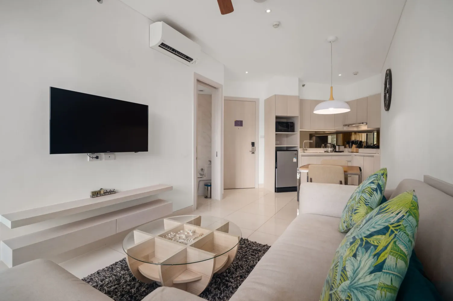 Property image - full photo 7
