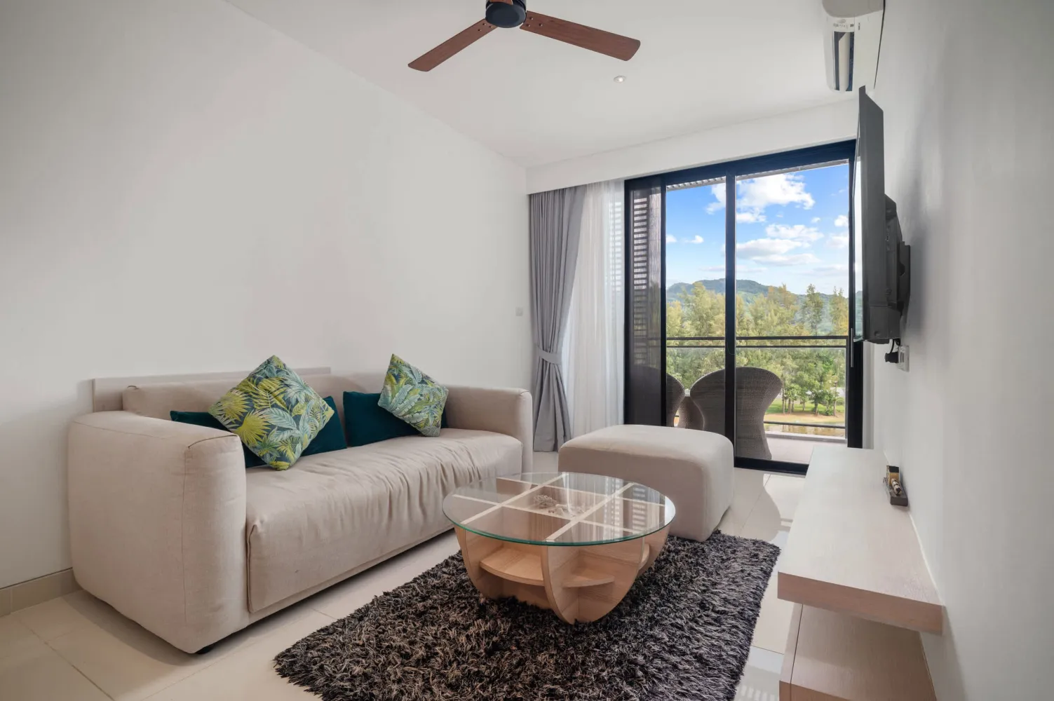 Property image - full photo 1