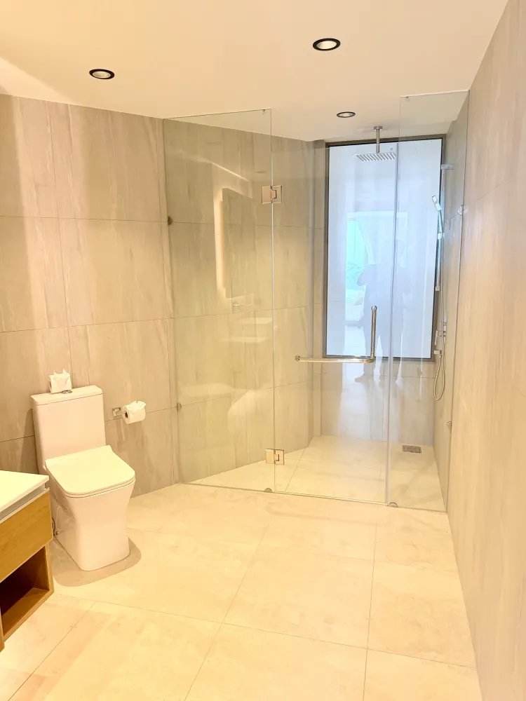 Property image - full photo 11