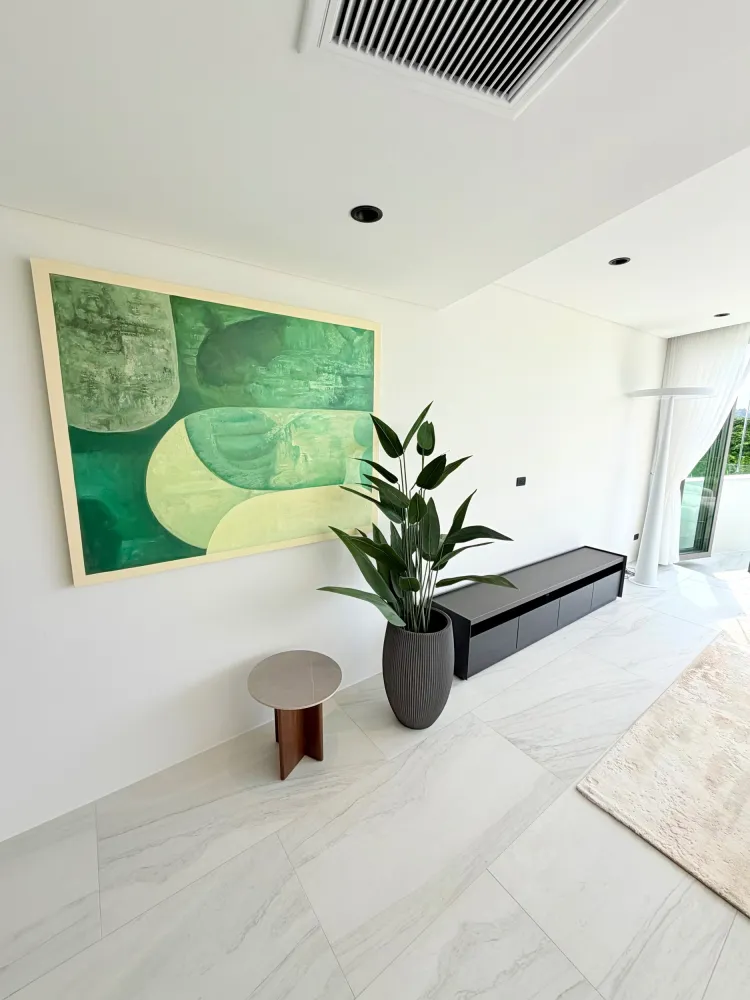Property image - full photo 16