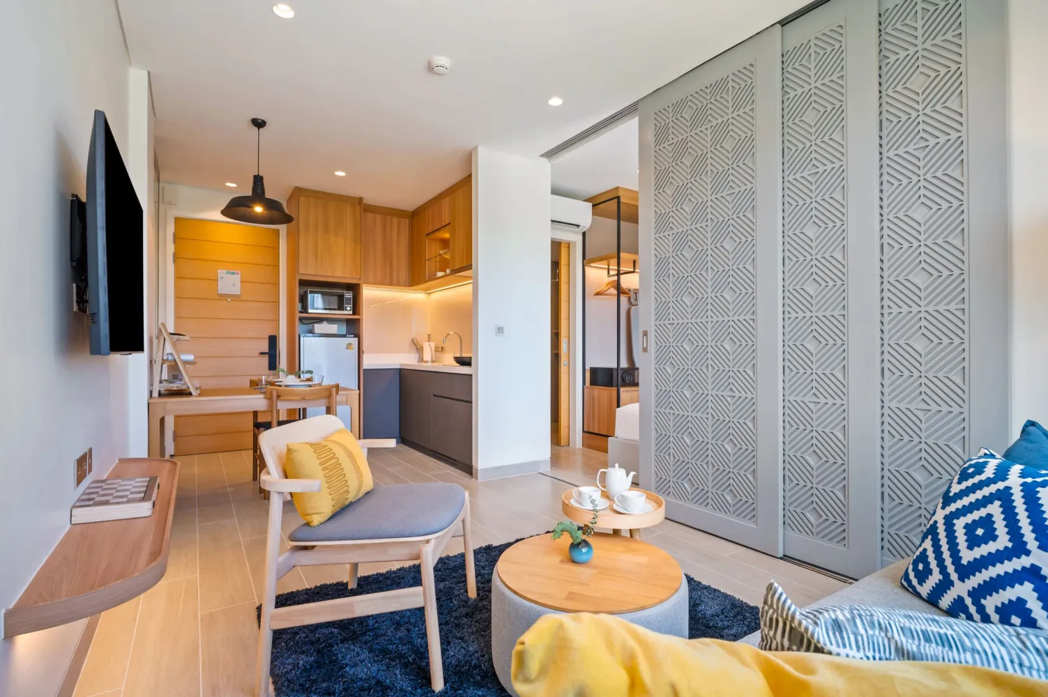 Property image - full photo 4