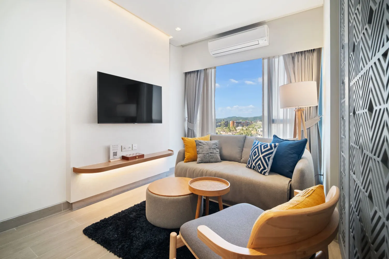 Property image - full photo 1