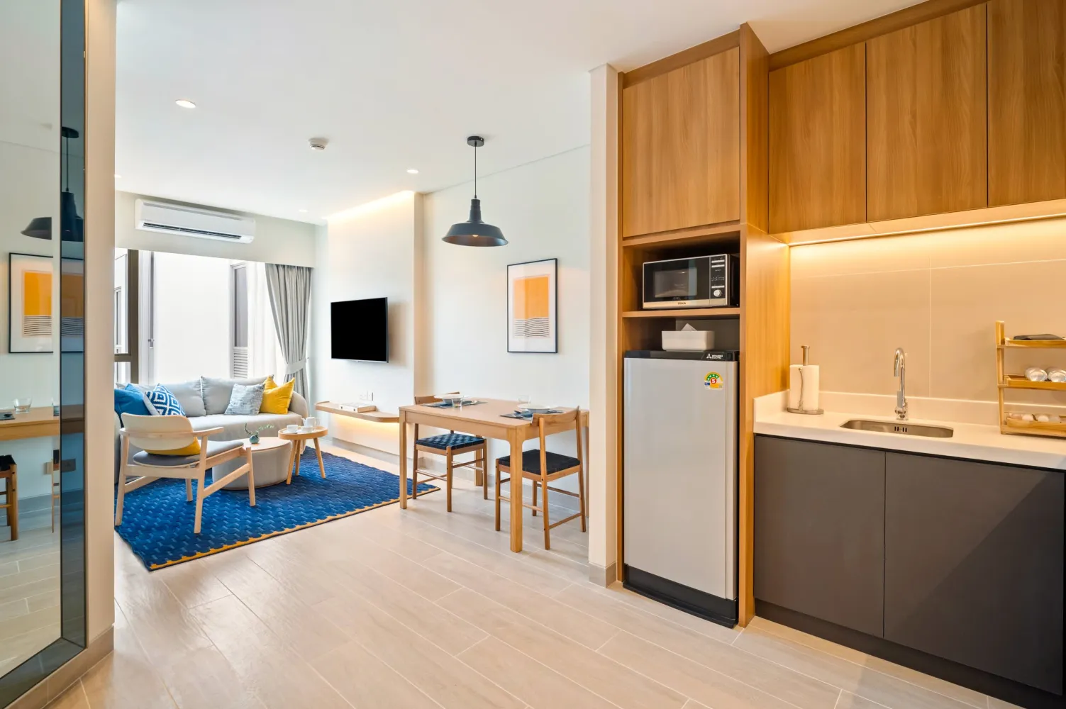 Property image - full photo 6
