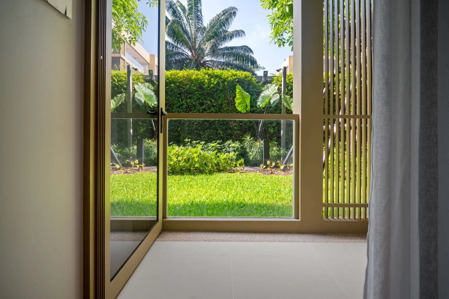 Property image - full photo 8