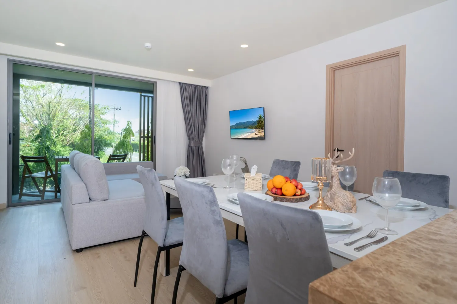 Property image - full photo 9