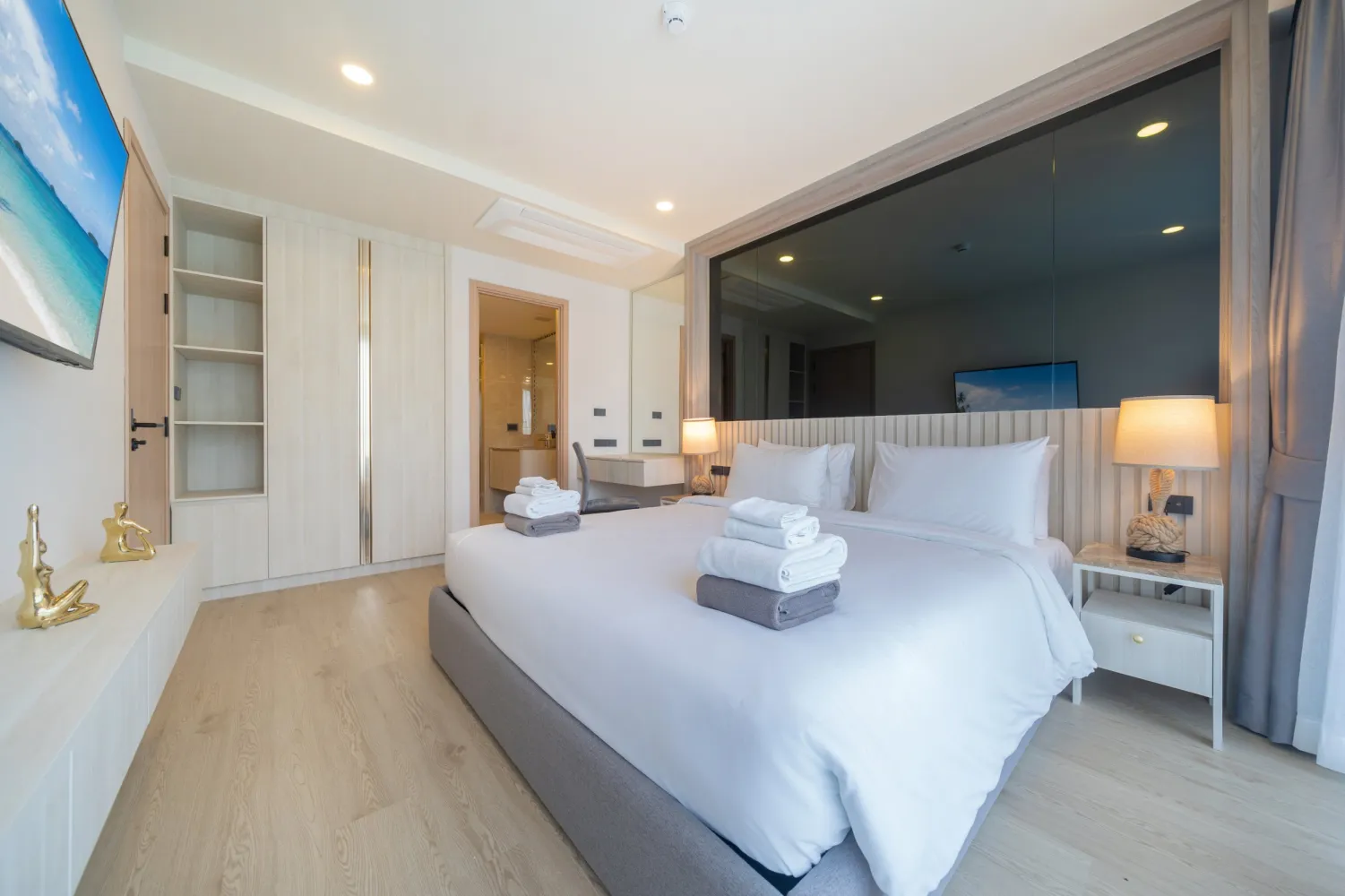 Property image - full photo 21