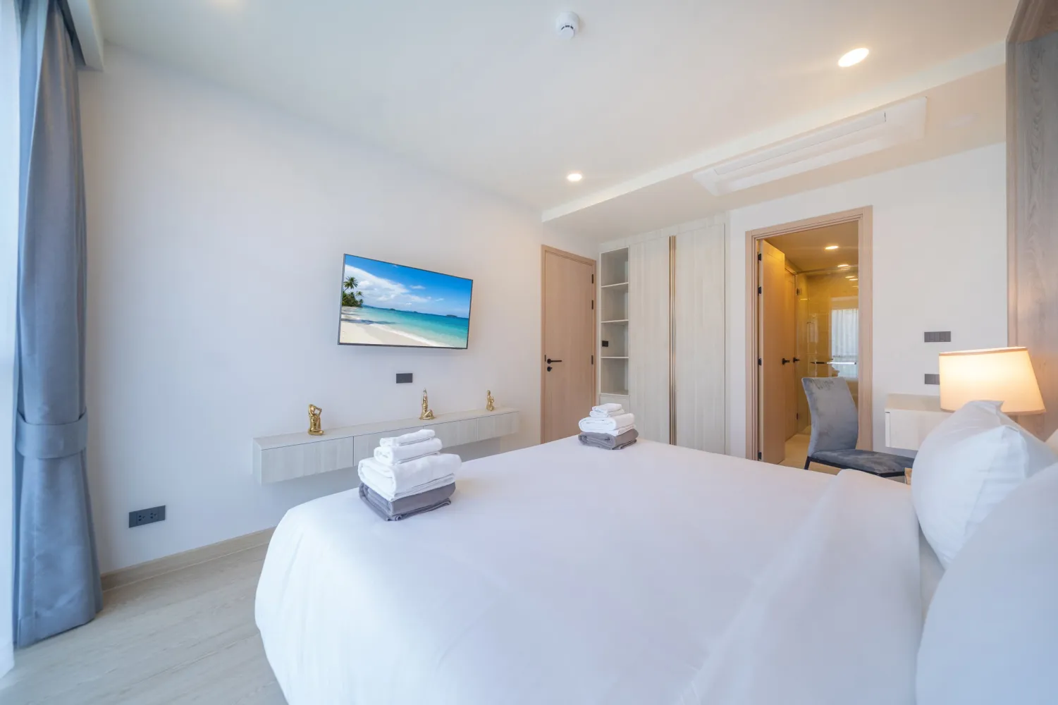 Property image - full photo 24