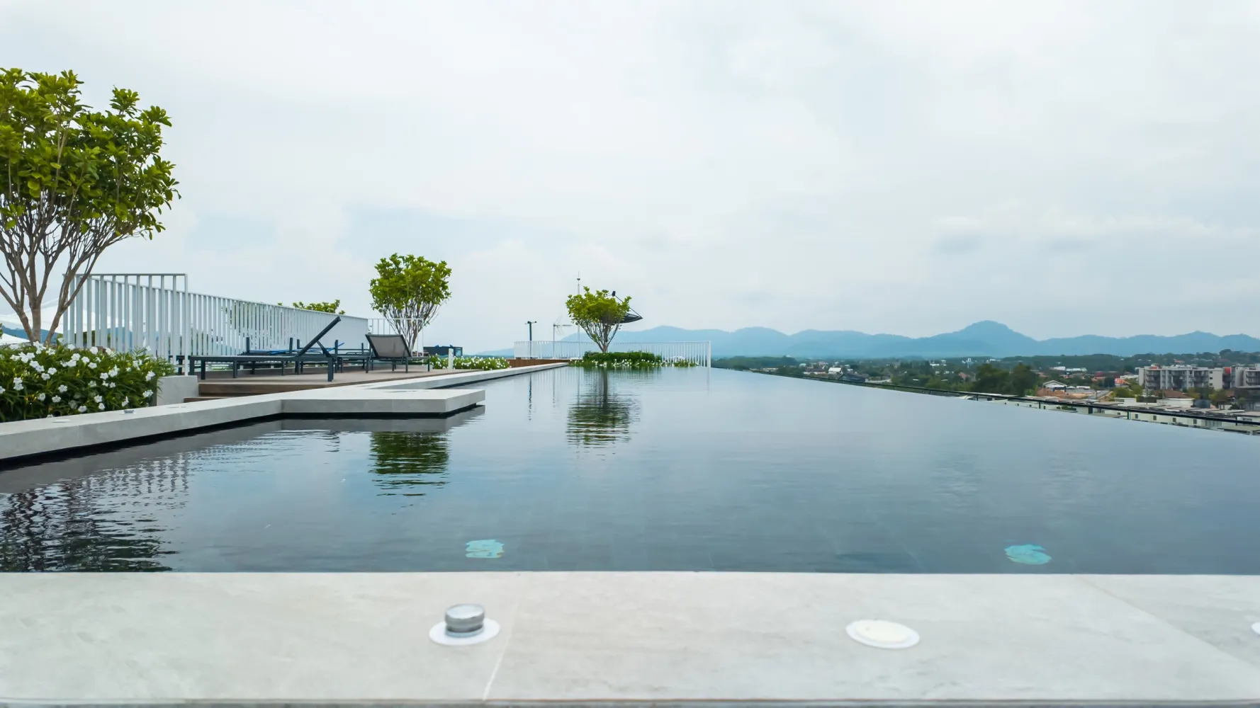 Property image - full photo 50