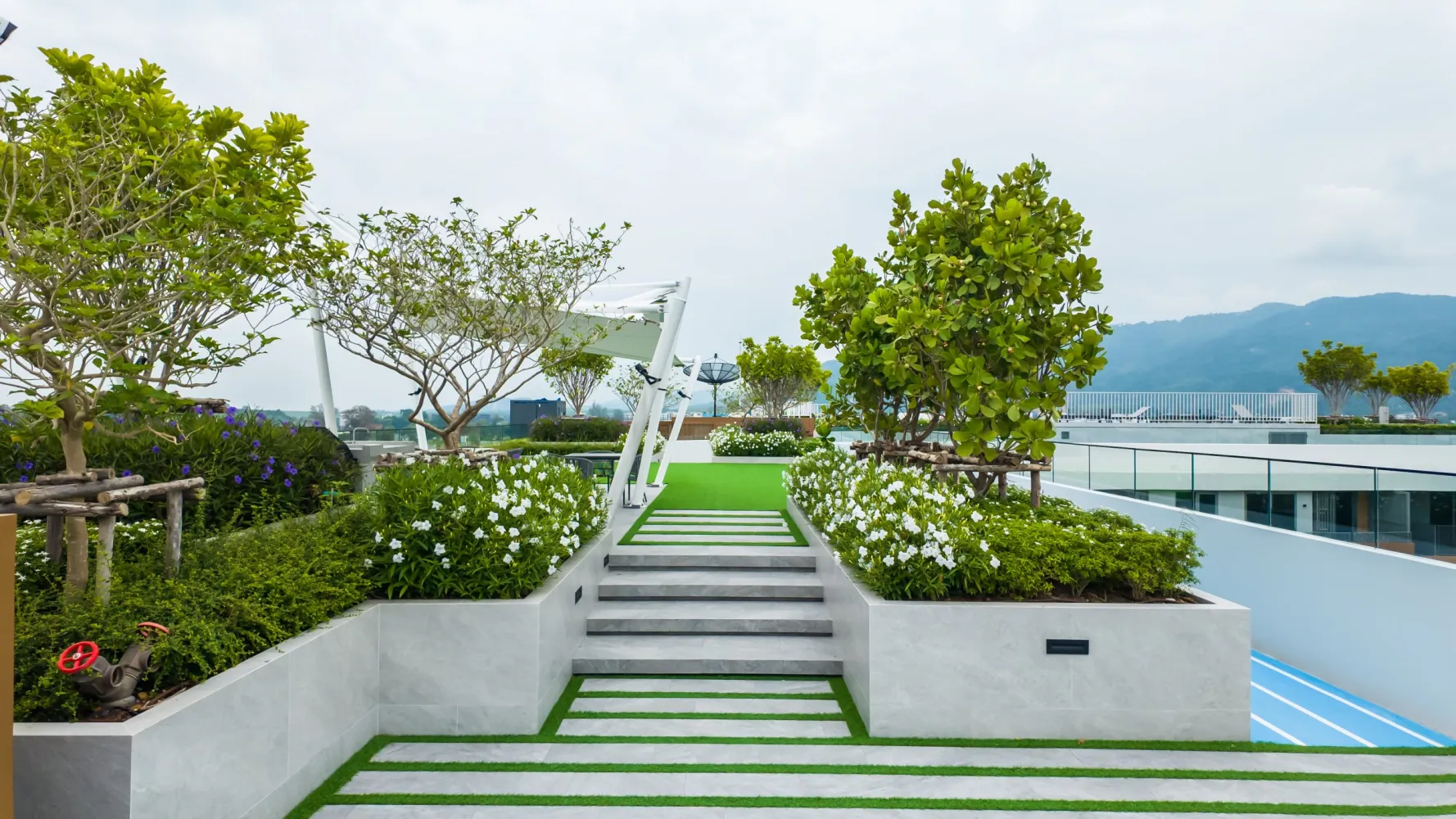 Property image - full photo 53