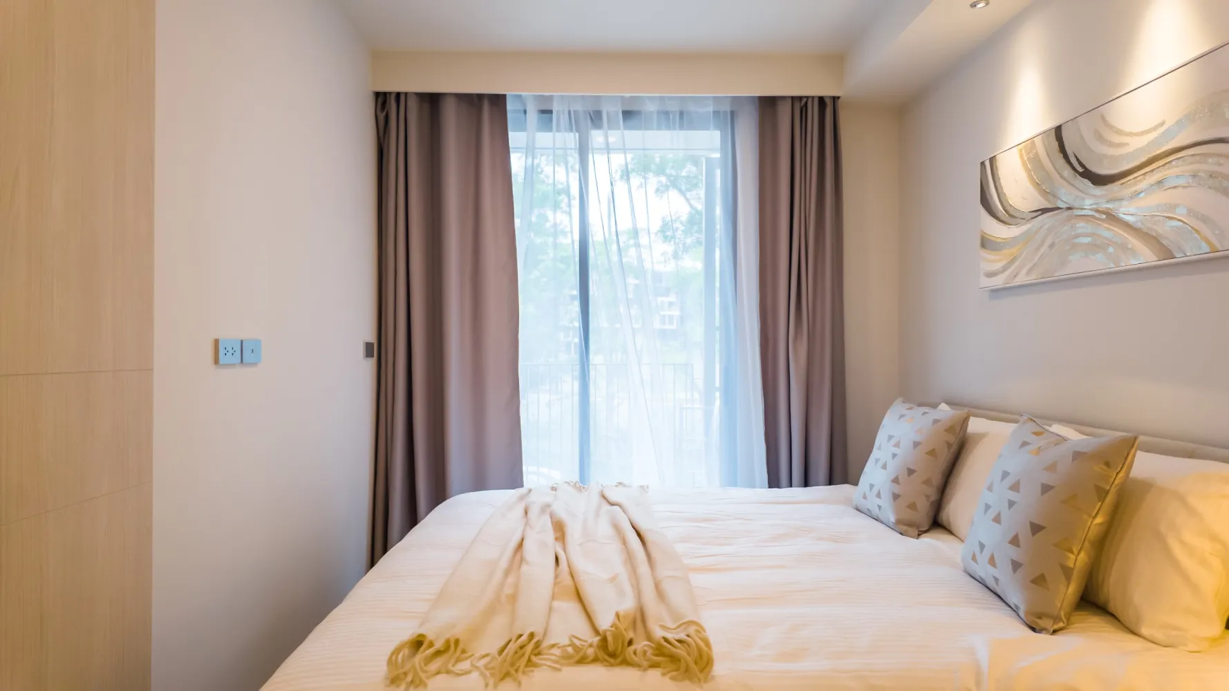 Property image - full photo 14
