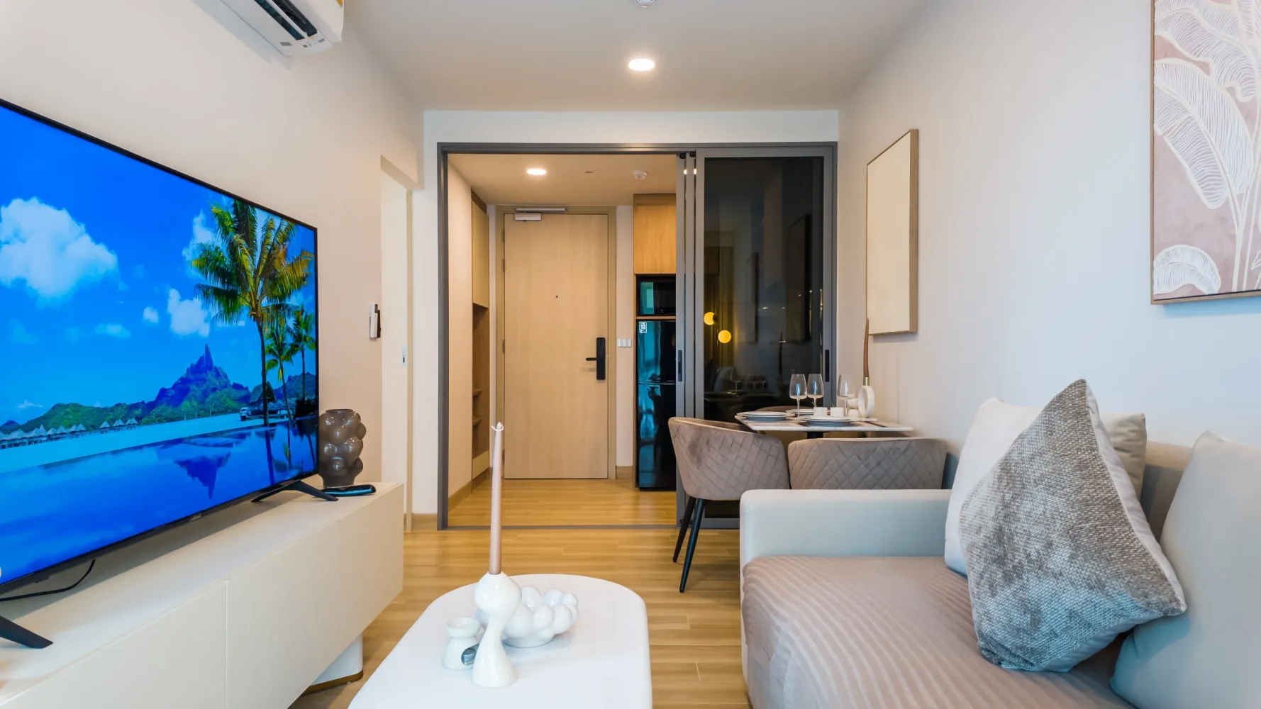 Property image - full photo 8