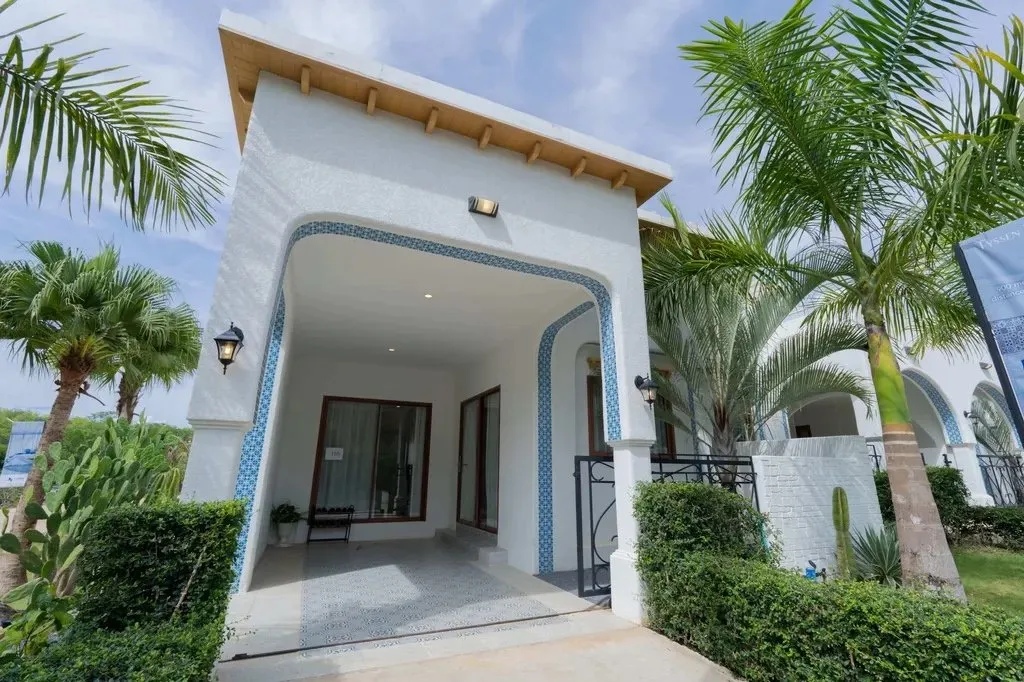 Property image - full photo 9