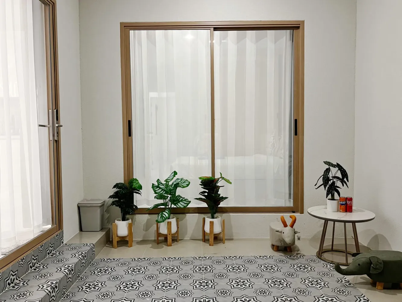 Property image - full photo 6