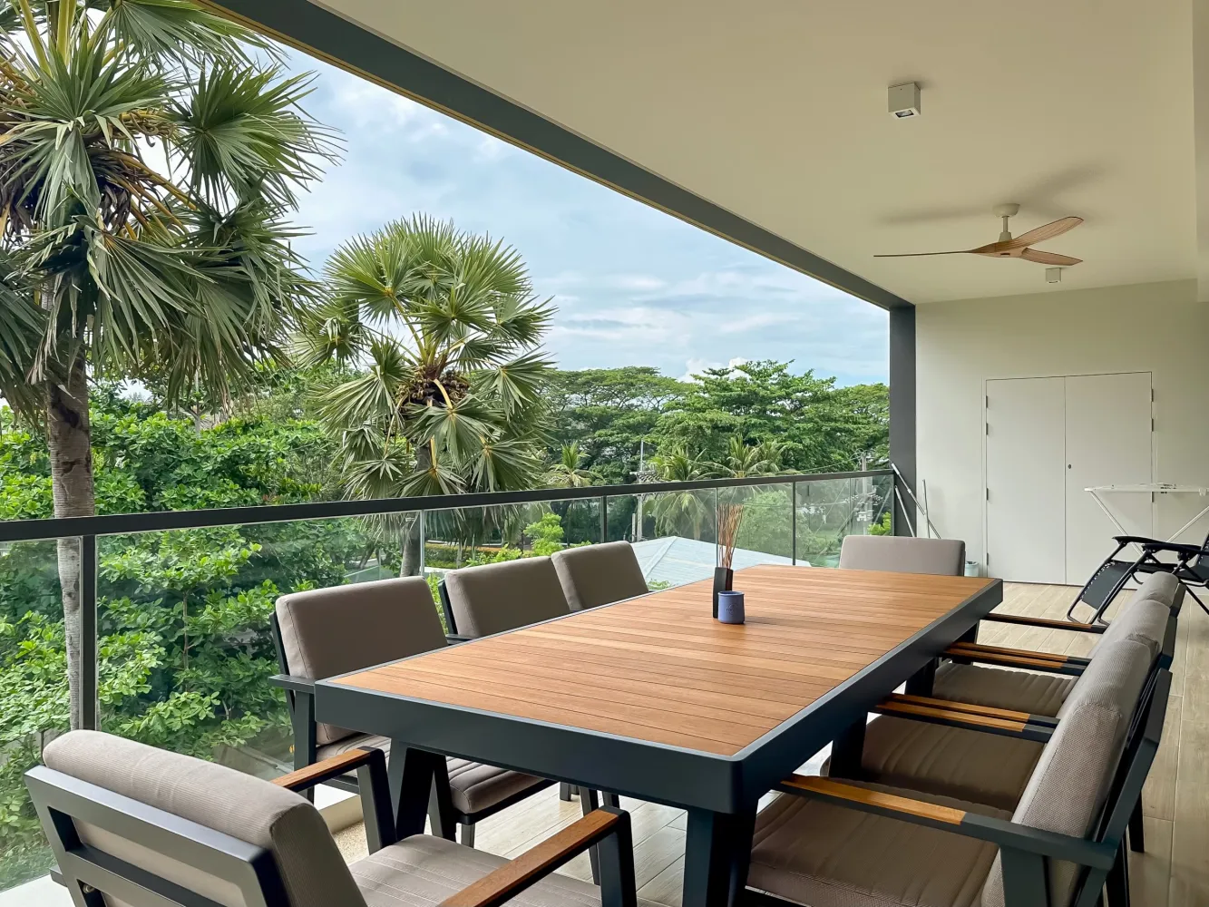 Property image - full photo 1