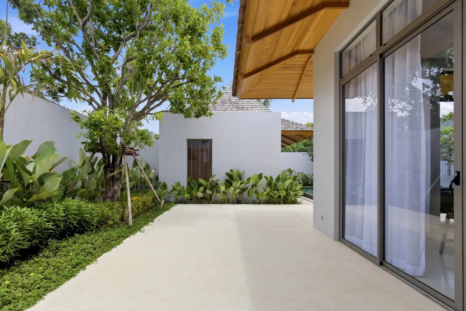 Property image - full photo 30