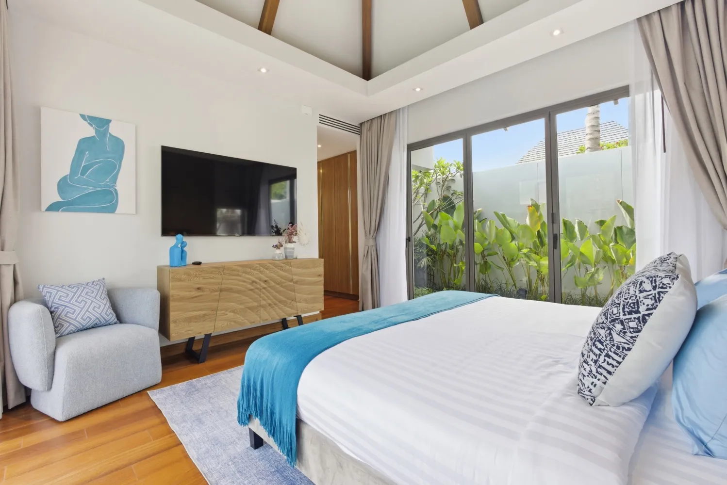 Property image - full photo 20