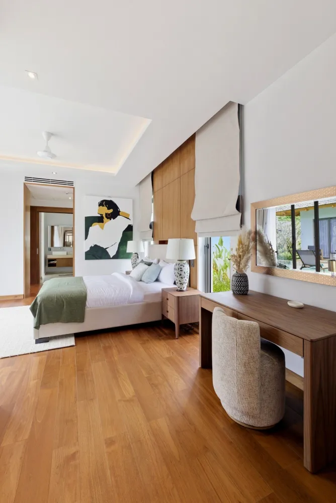 Property image - full photo 36