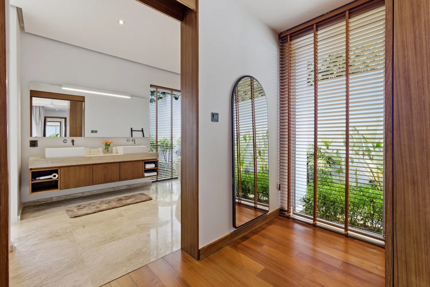 Property image - full photo 43