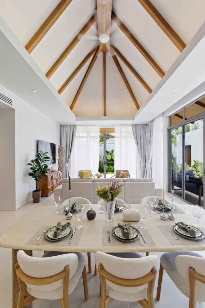 Property image - full photo 3