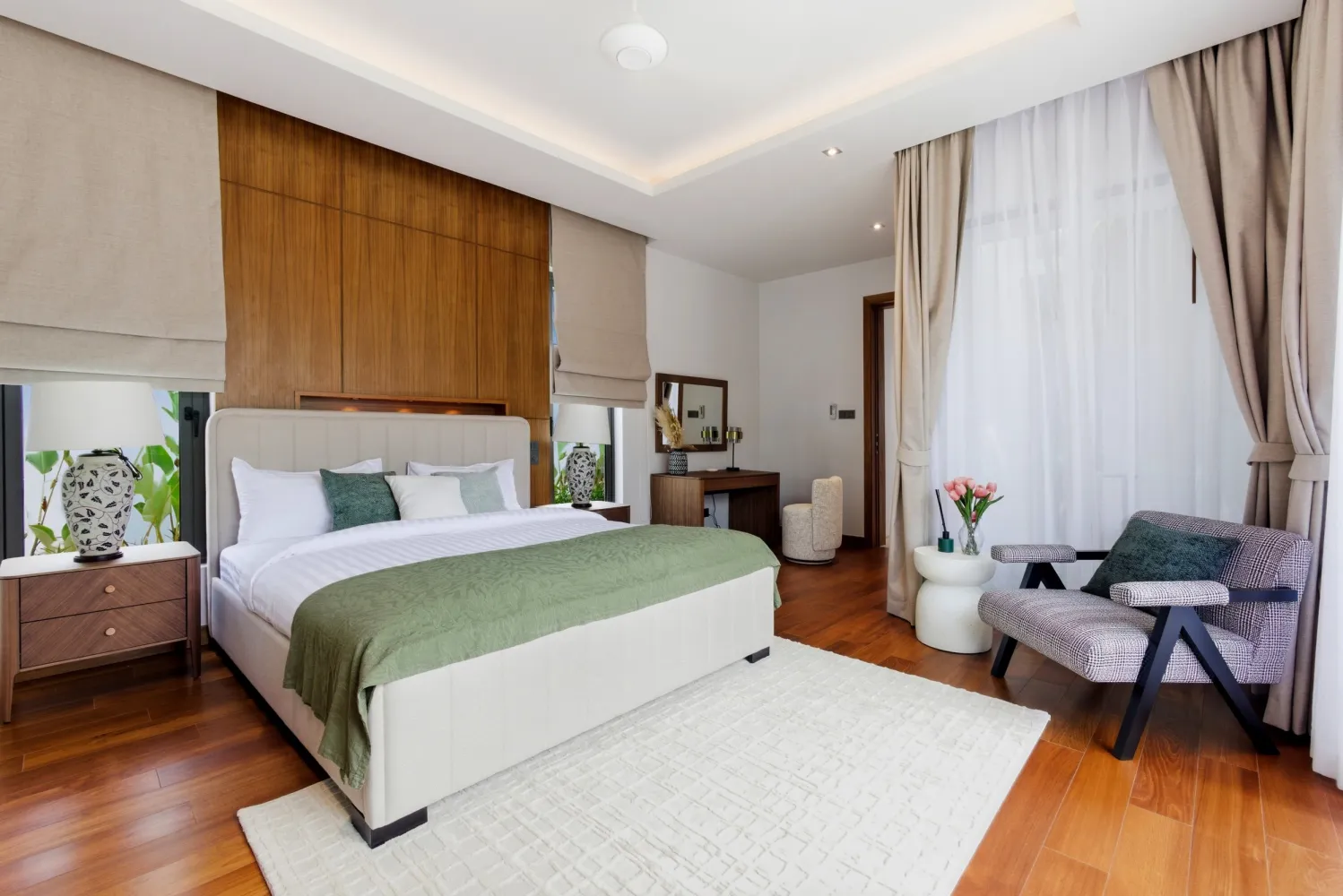 Property image - full photo 23