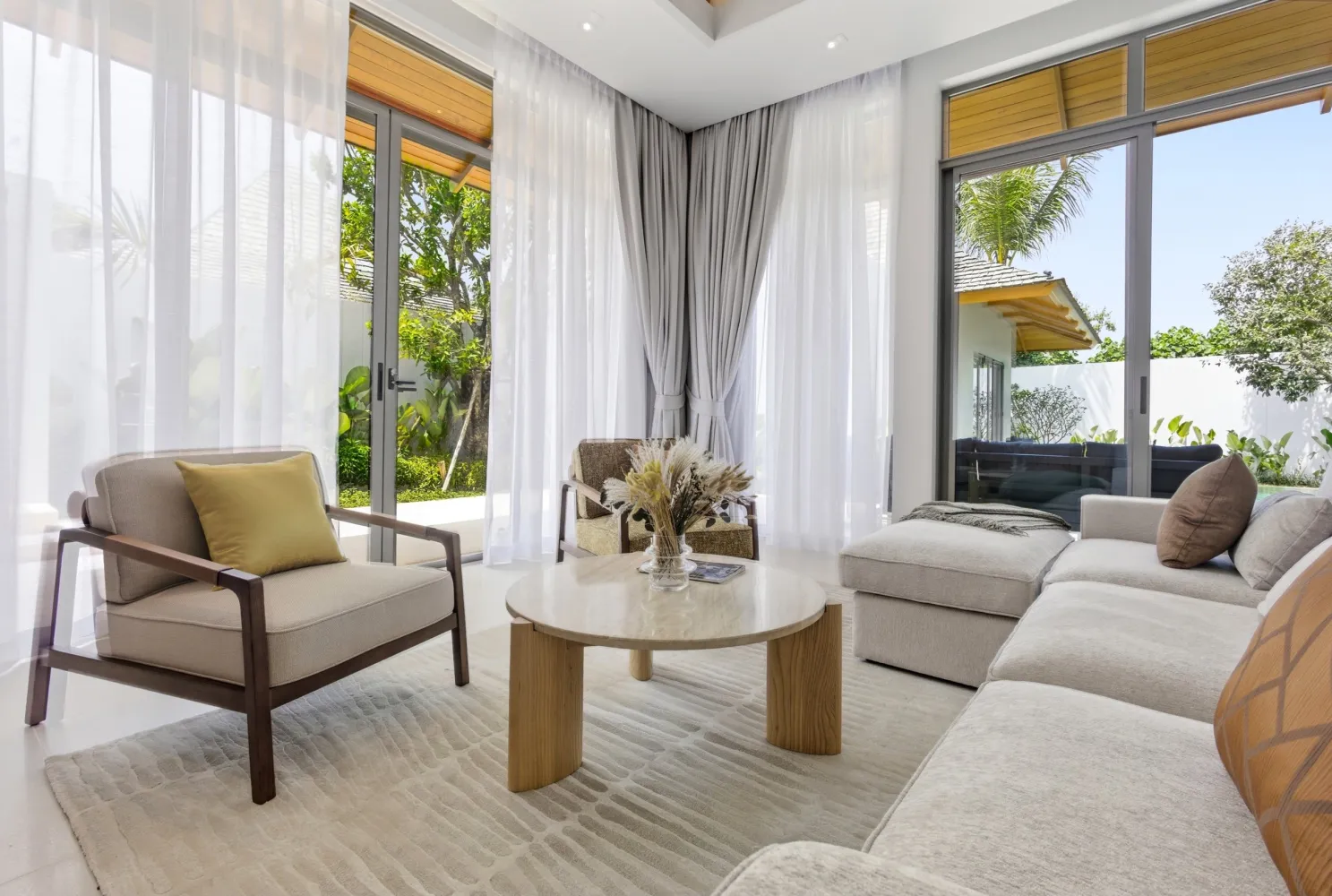 Property image - full photo 51