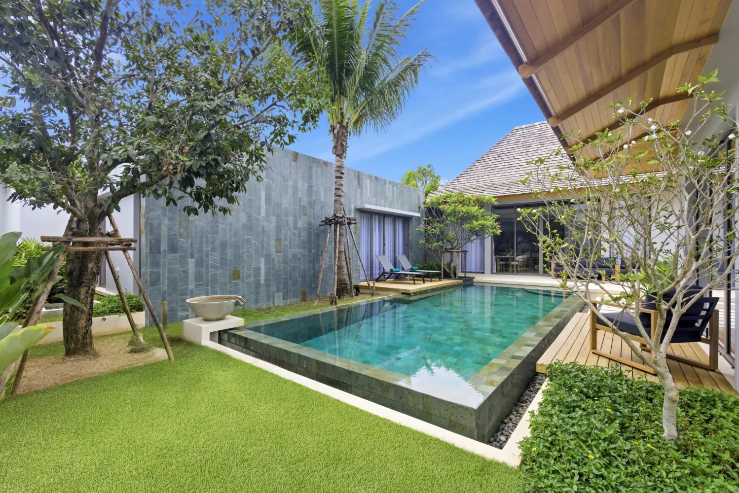 Property image - full photo 56