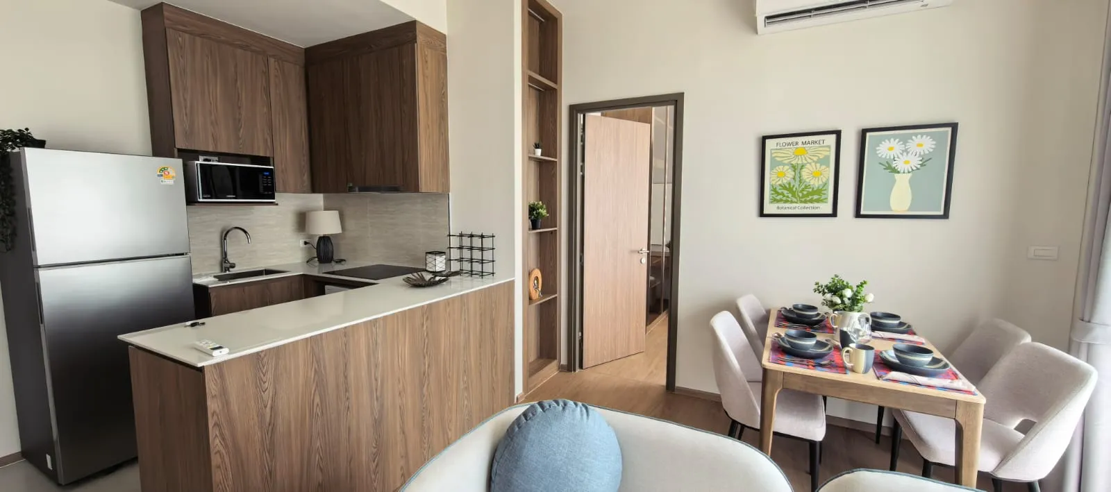 Property image - full photo 3