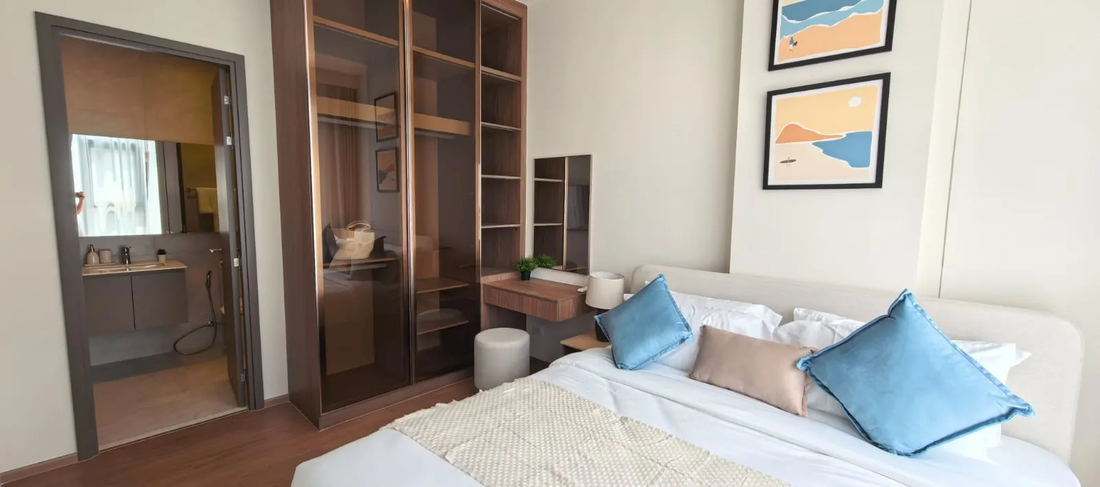 Property image - full photo 6