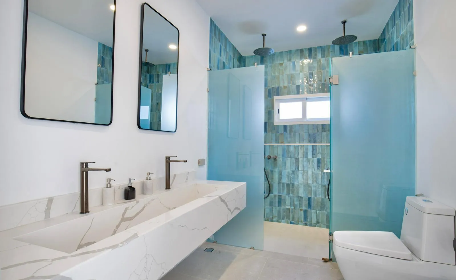 Property image - full photo 30