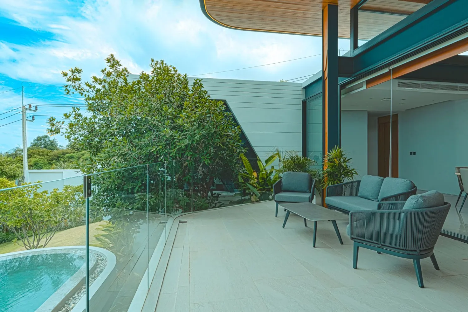 Property image - full photo 71