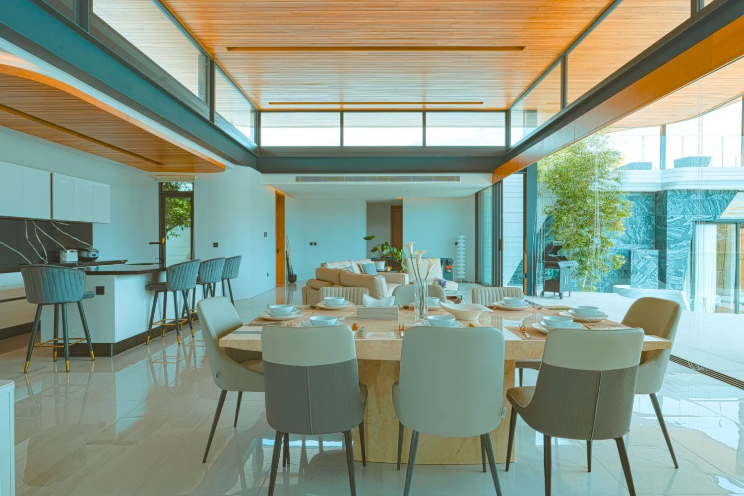 Property image - full photo 22