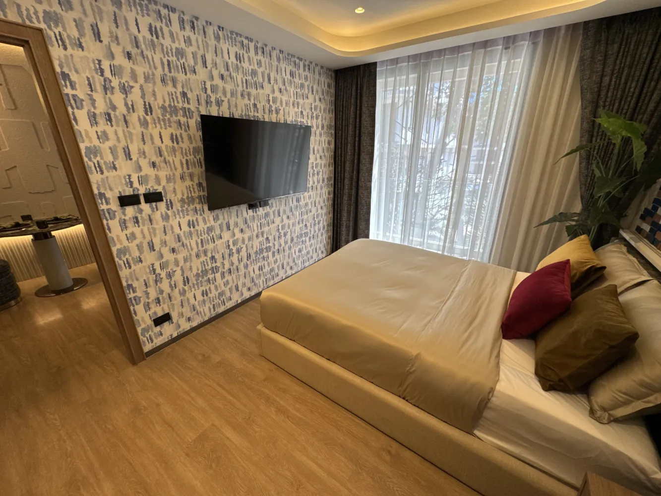 Property image - full photo 12