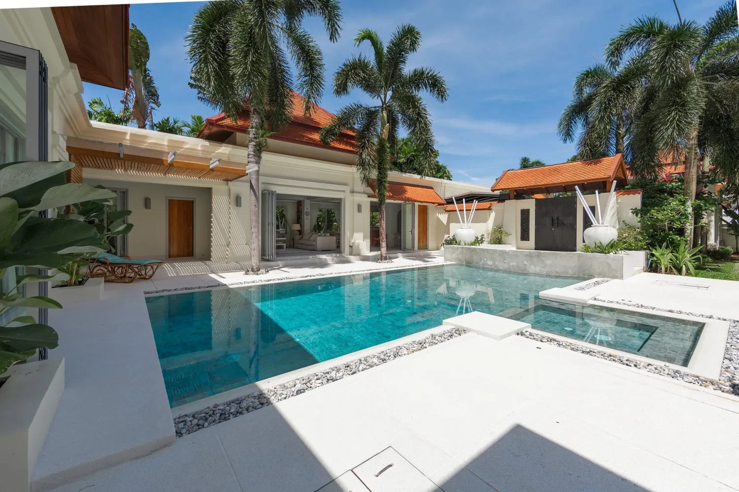 Property image - full photo 33