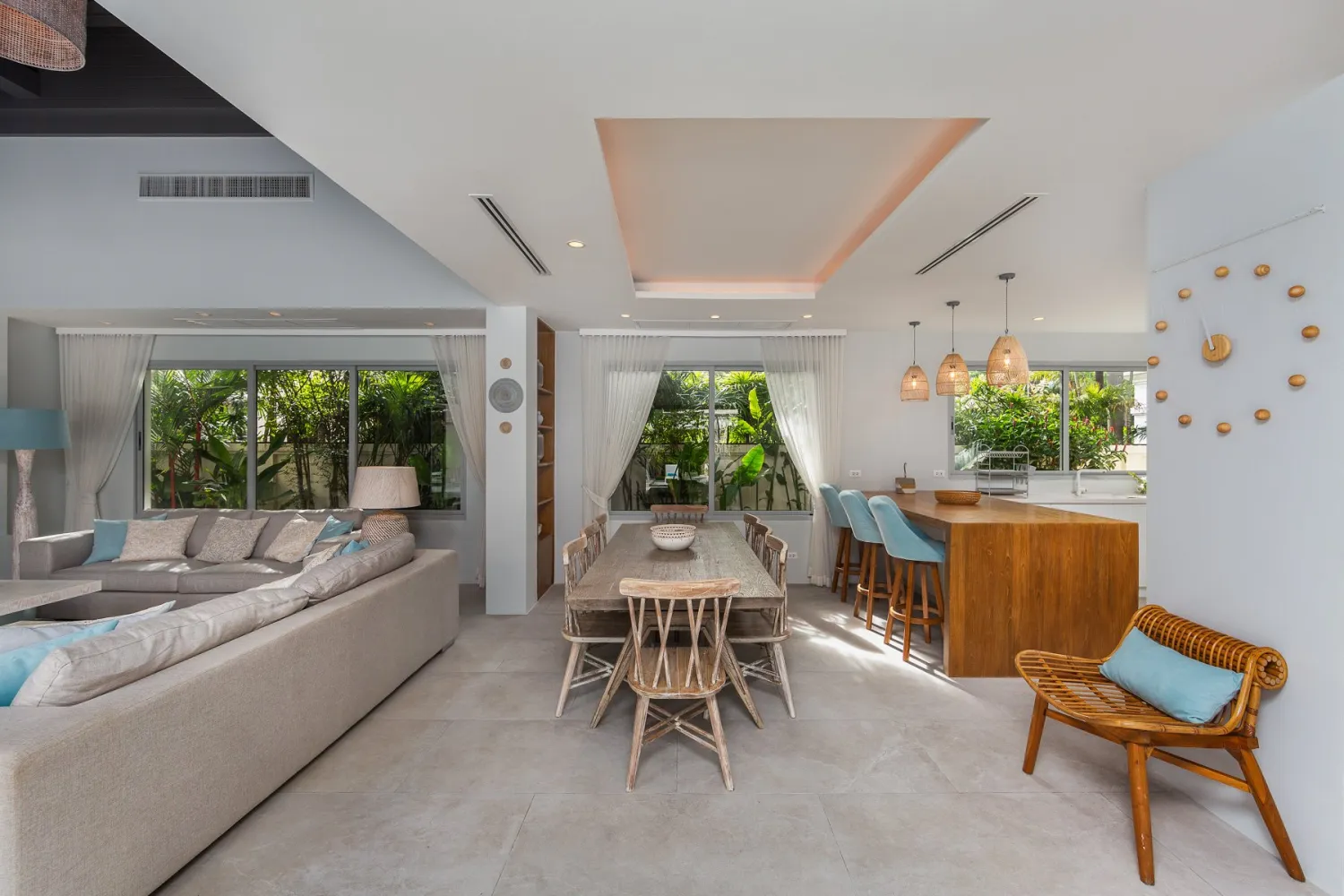Property image - full photo 6