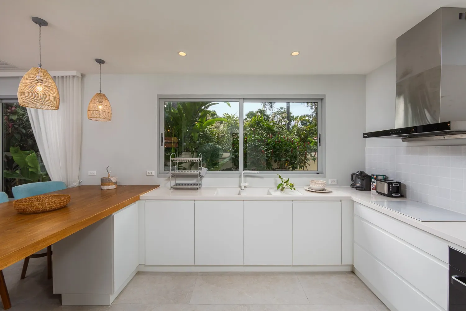 Property image - full photo 8