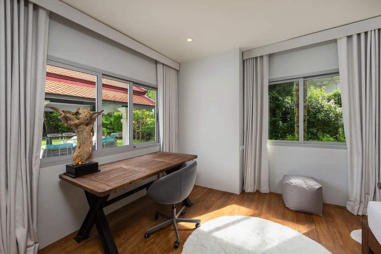 Property image - full photo 17