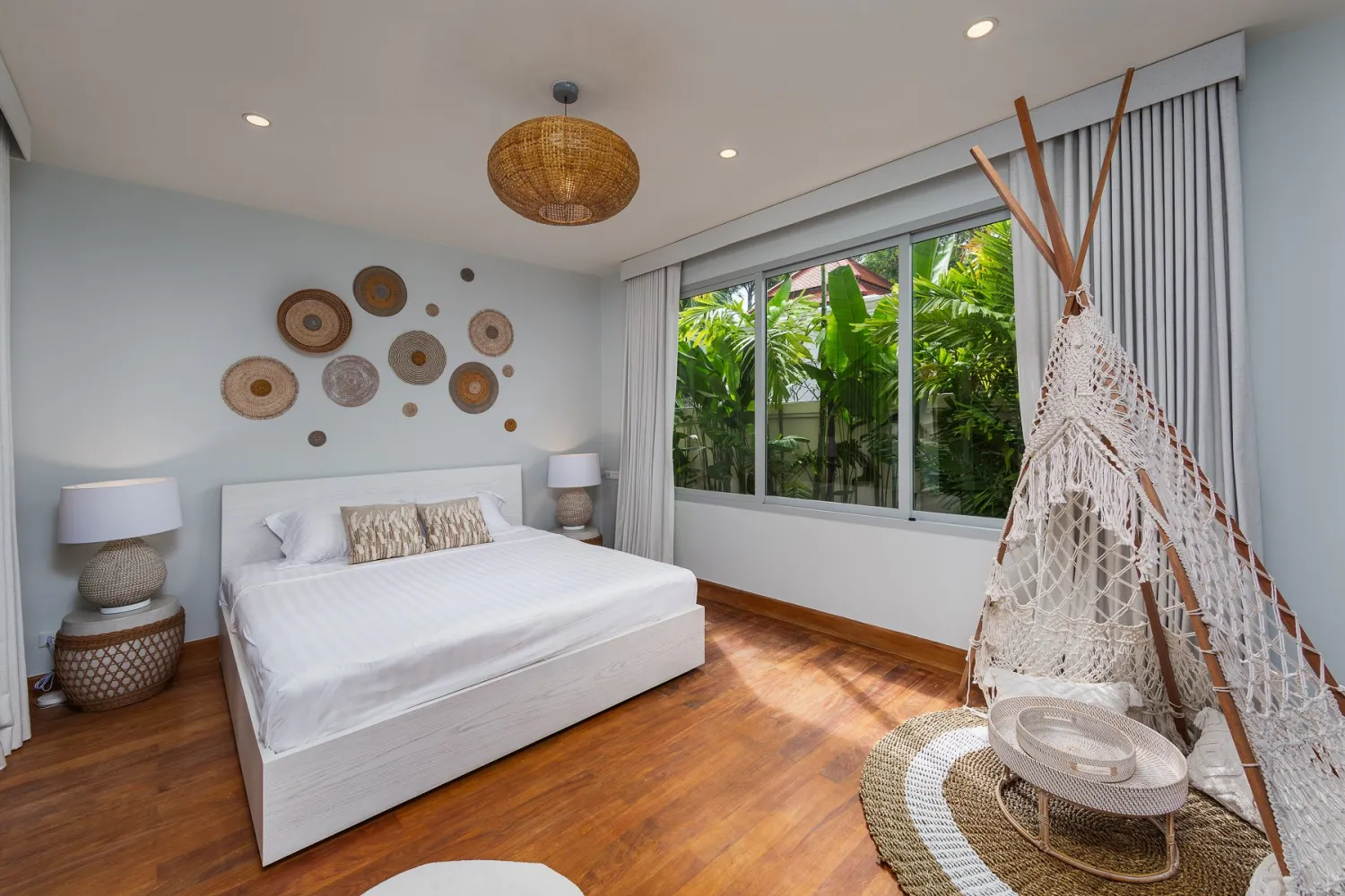 Property image - full photo 21