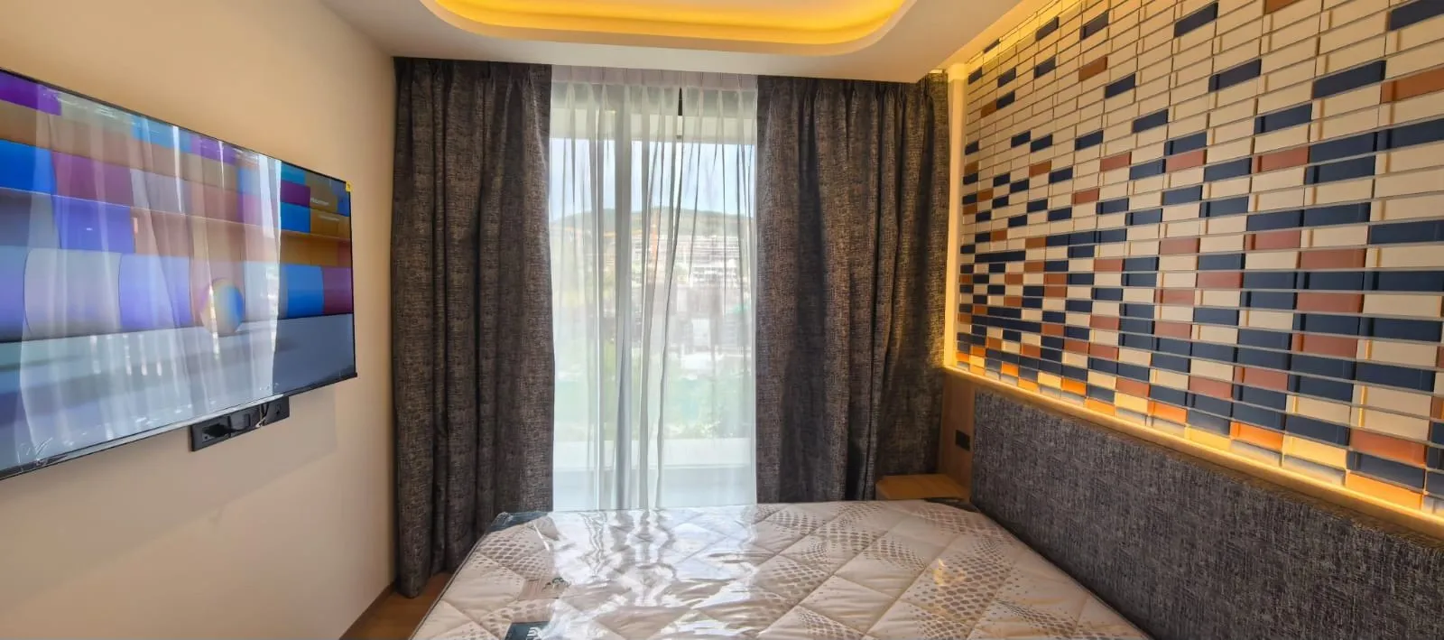 Property image - full photo 8