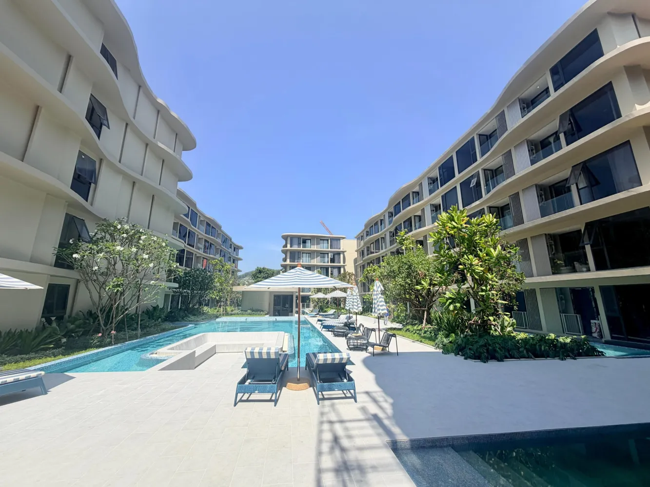 Property image - full photo 15