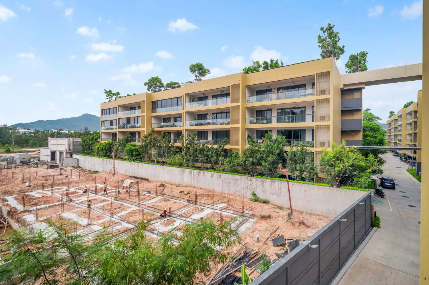 Property image - full photo 16