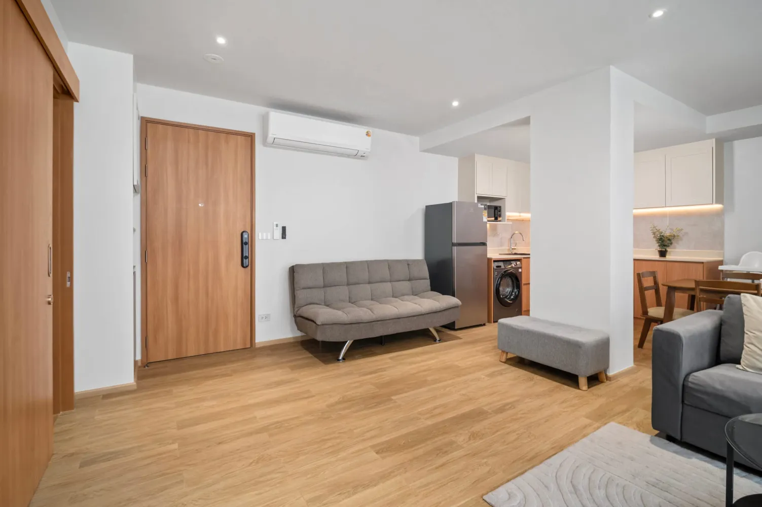 Property image - full photo 7