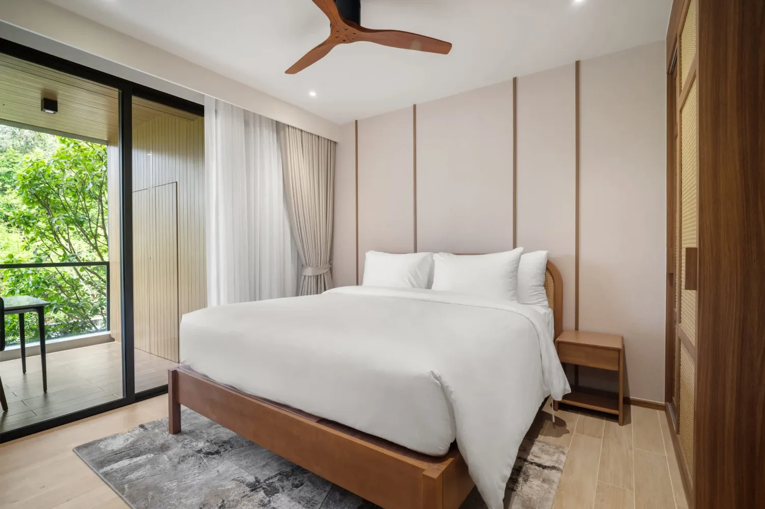Property image - full photo 14