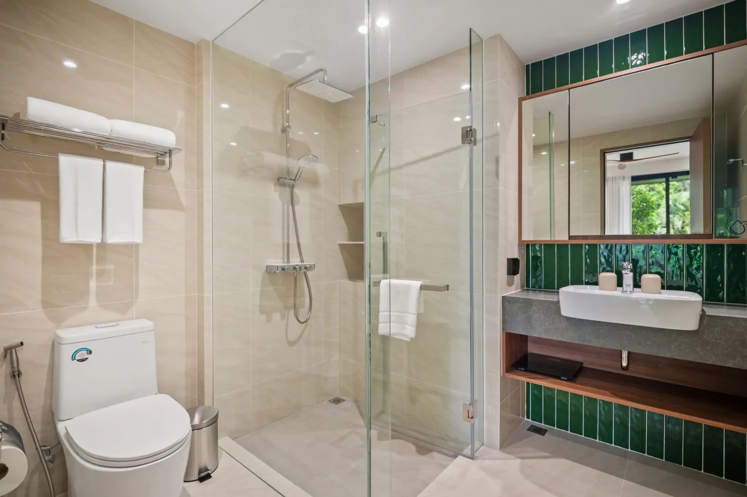 Property image - full photo 27