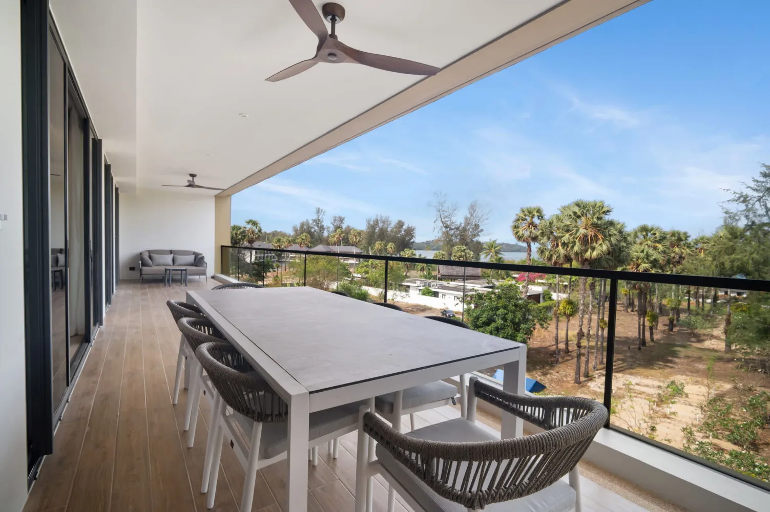 Property image - full photo 10