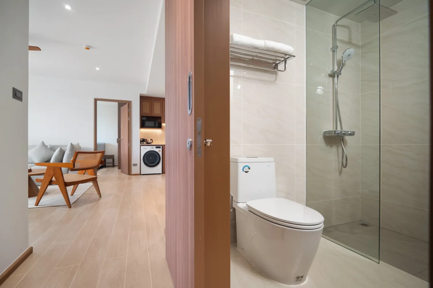 Property image - full photo 13